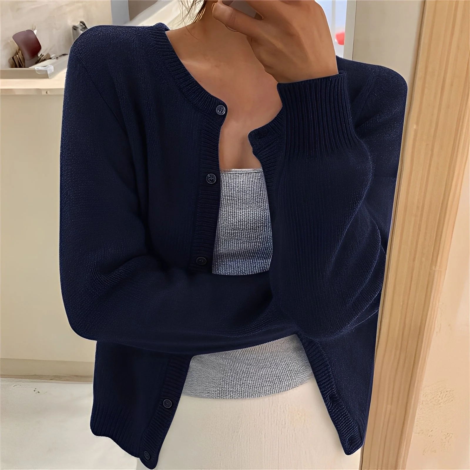 Jaqueline - Cardigan en tricot élégant et basique pour femmes – Image 7