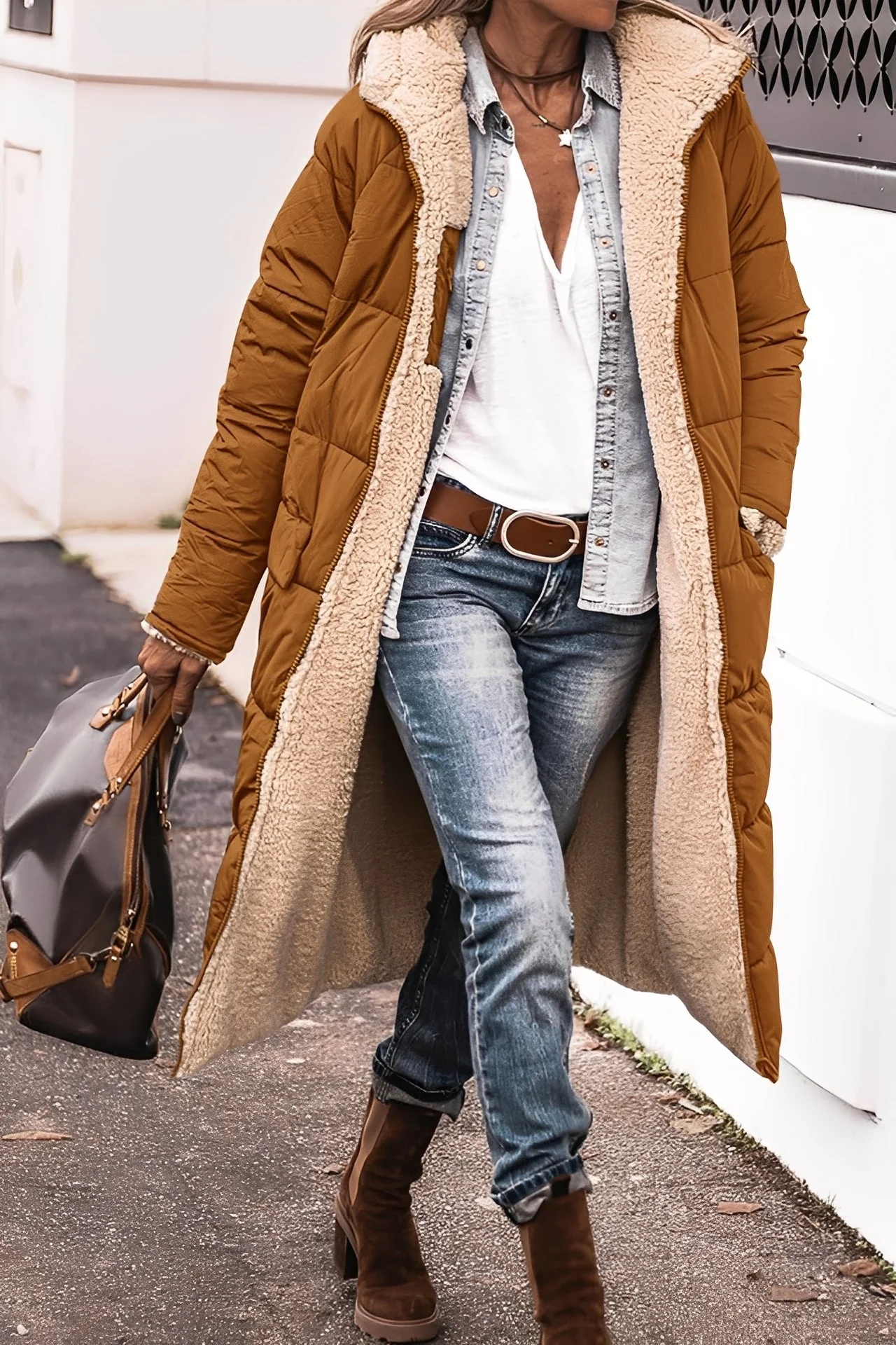 Carina - Parka chic avec capuche pour femmes – Image 3