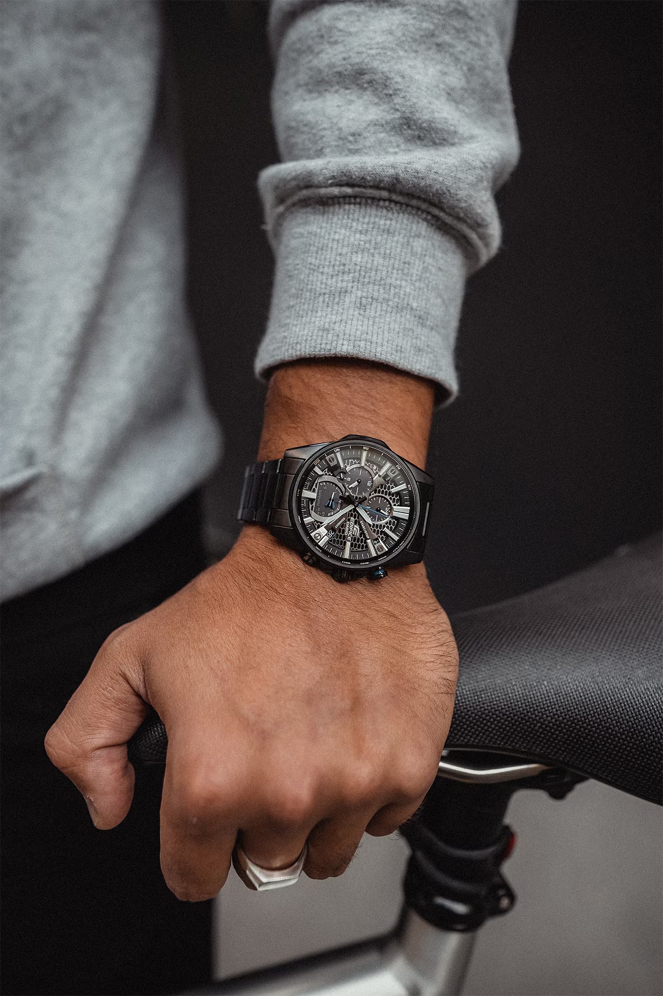 MONTRE CASIO EDIFICE SÉRIE EQB-1200 – Image 2