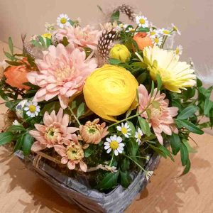 Atelier floral : centre de table de Pâques