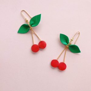 Les rondes cerises – broche ou boucles d’oreilles