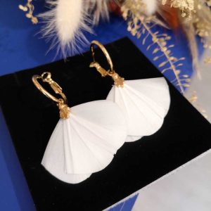 Fleur de Plumes – Boucles Poppie&rsquo;s – Blanches