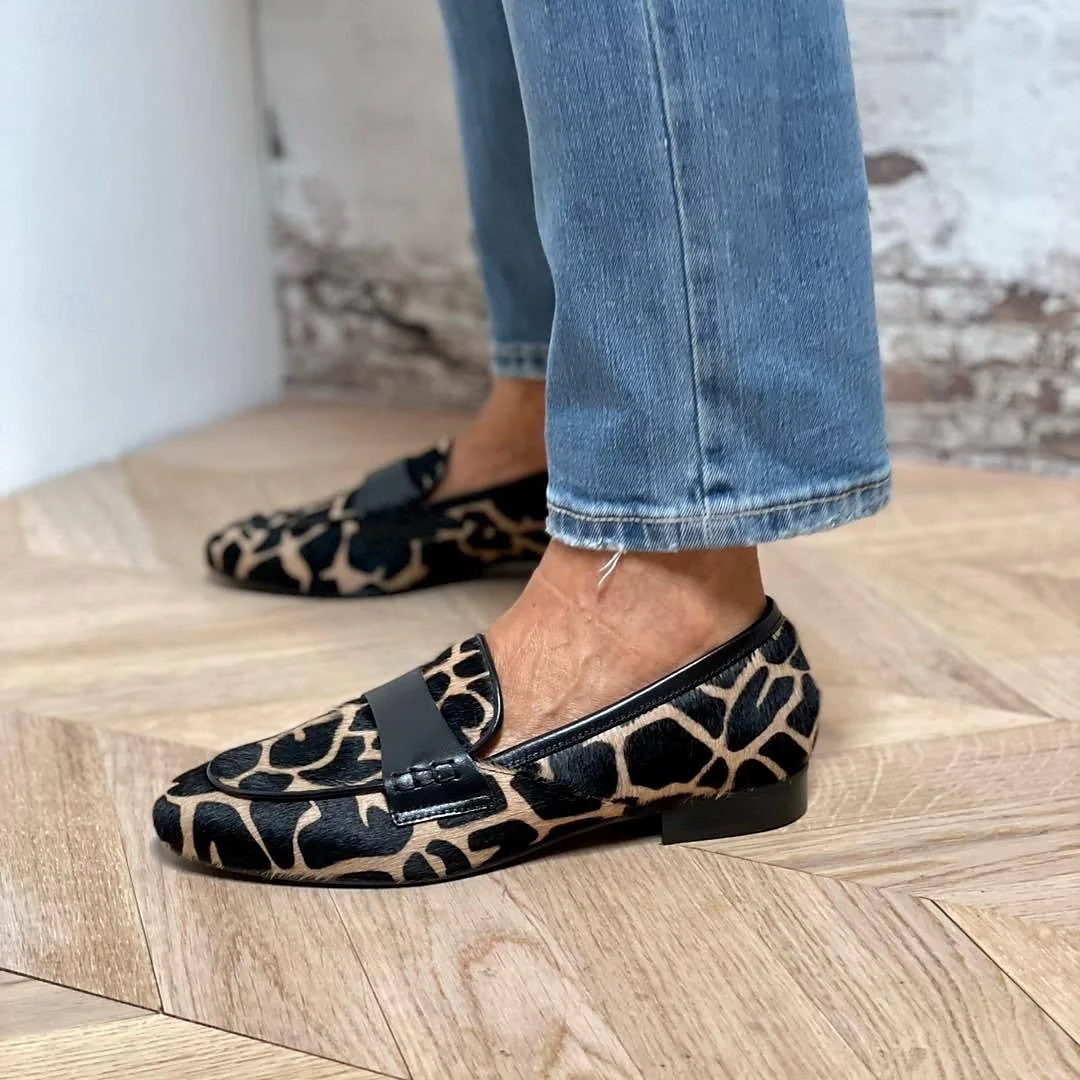 Katherina - Mocassins chic avec finition noire pour femmes – Image 3